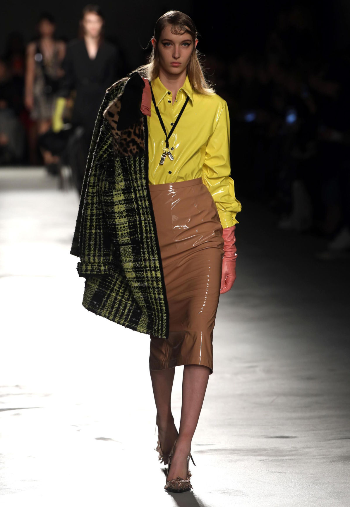 Italy Fashion N21